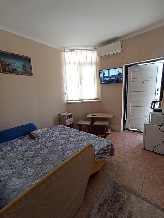 Hotel By The Sea Rozetta Sochumi Exterior foto